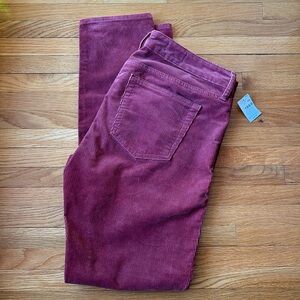 Gap 1969 Always Skinny Corduroy Pants Size 29 Rust/Plum color. New with Tags